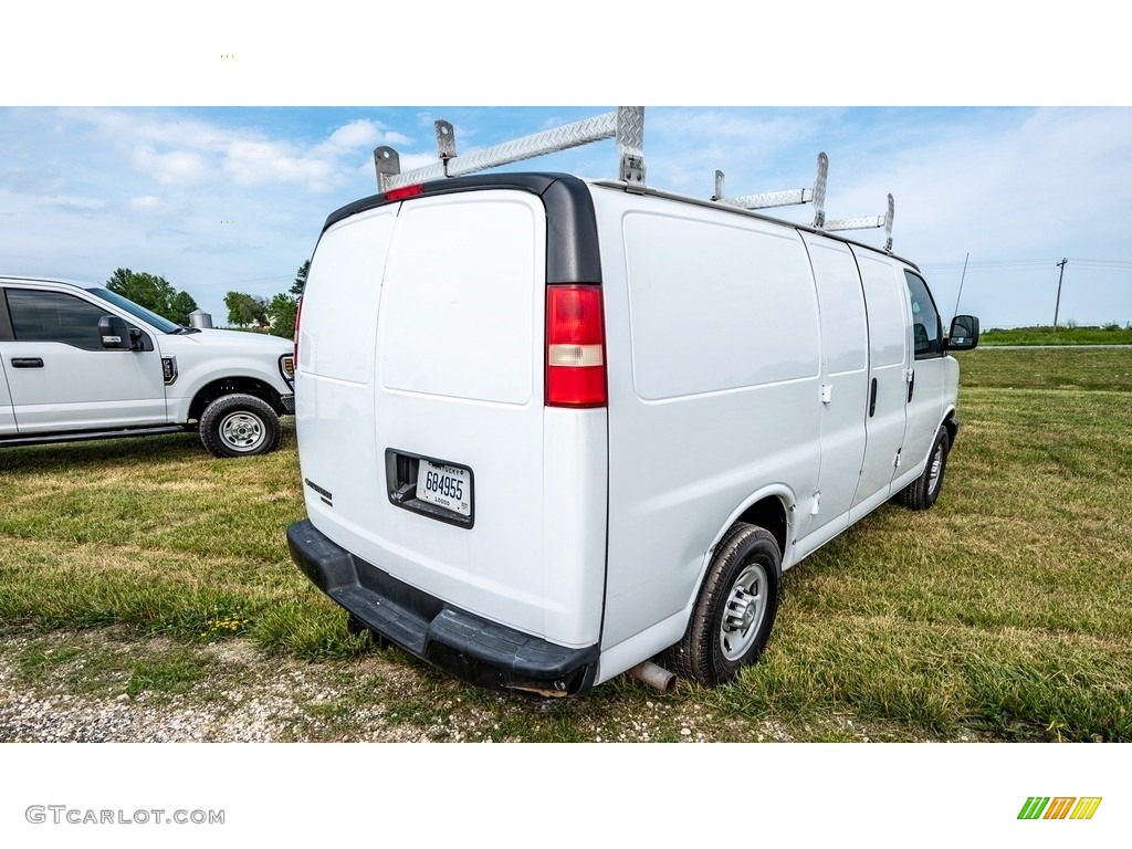 2015 Express 2500 Cargo WT - Summit White / Neutral photo #4