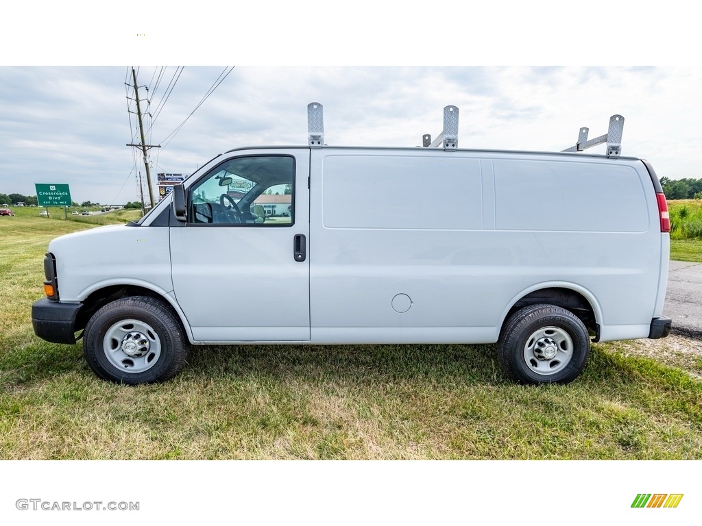 2015 Express 2500 Cargo WT - Summit White / Neutral photo #7
