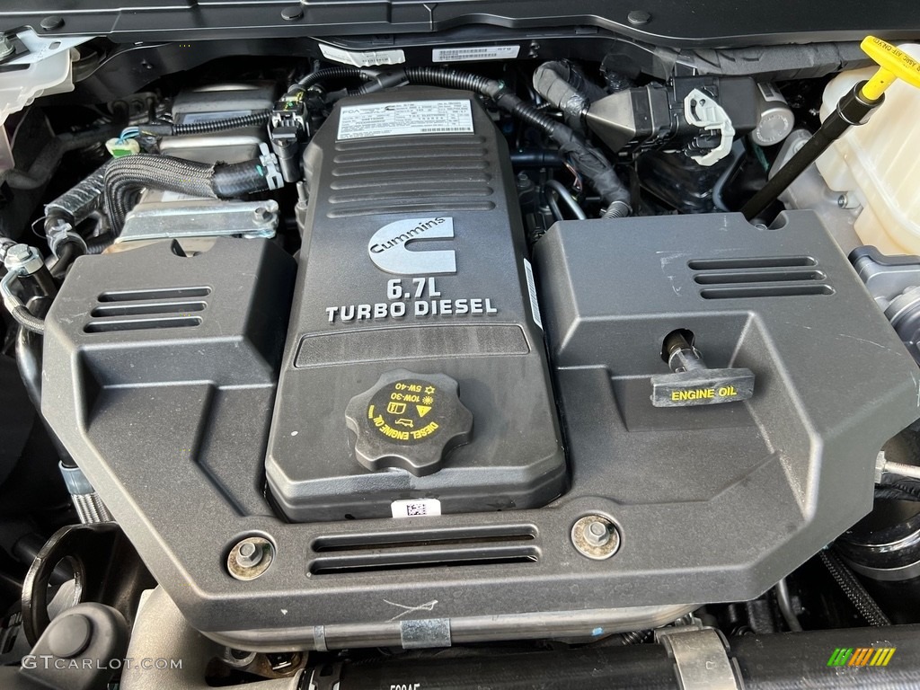 2023 Ram 4500 SLT Crew Cab 4x4 Chassis 6.7 Liter OHV 24-Valve Cummins Turbo-Diesel Inline 6 Cylinder Engine Photo #146310191