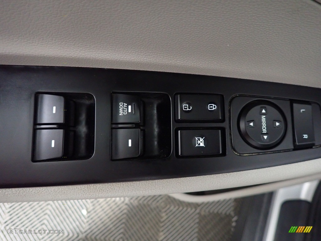 2019 Tucson SE AWD - Molten Silver / Gray photo #17