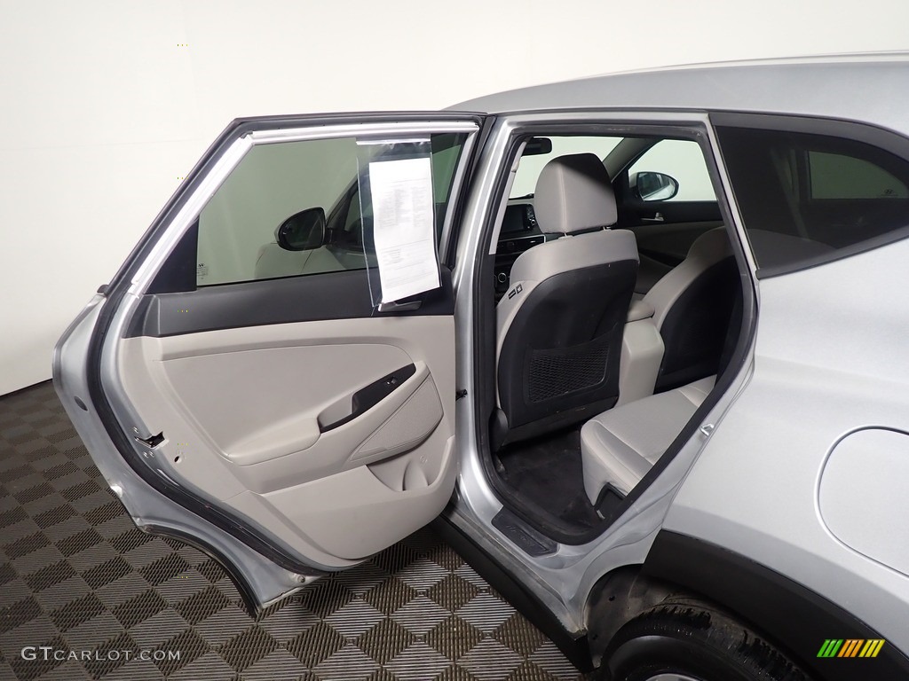2019 Tucson SE AWD - Molten Silver / Gray photo #29