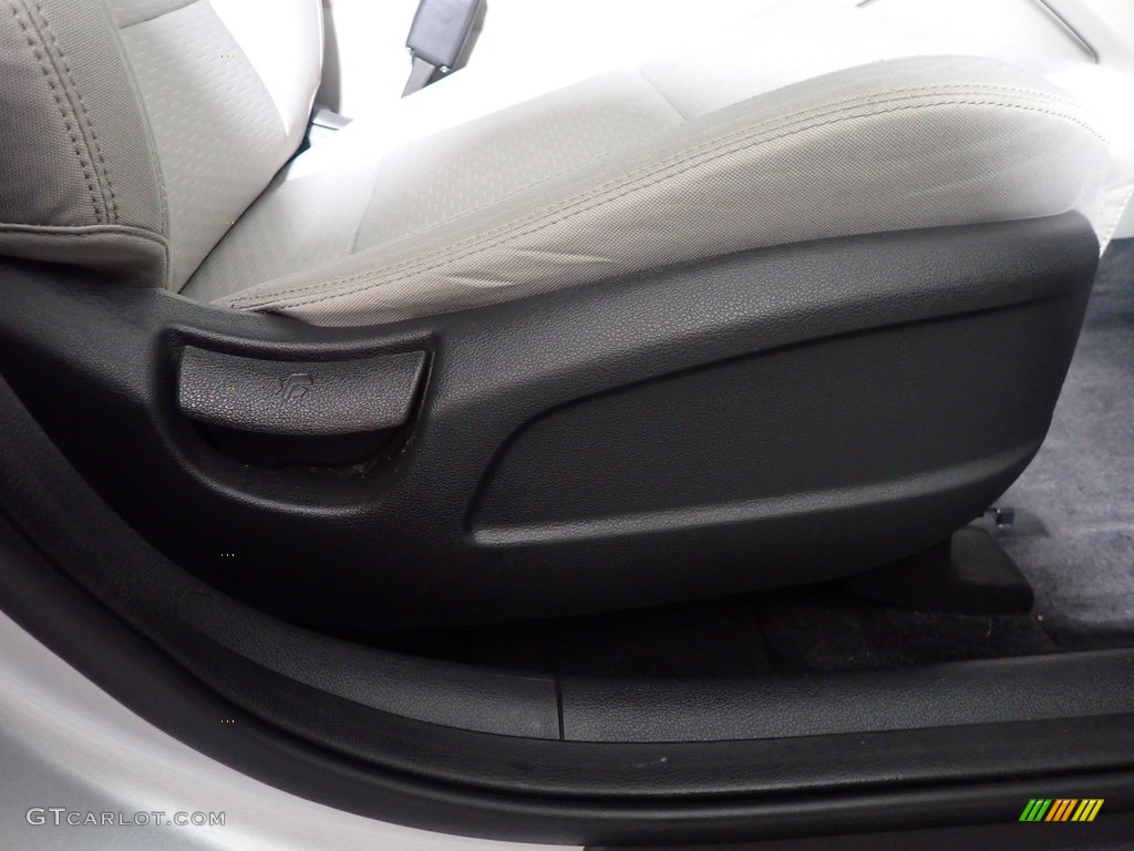 2019 Tucson SE AWD - Molten Silver / Gray photo #35