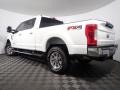 Oxford White - F250 Super Duty Lariat Crew Cab 4x4 Photo No. 9