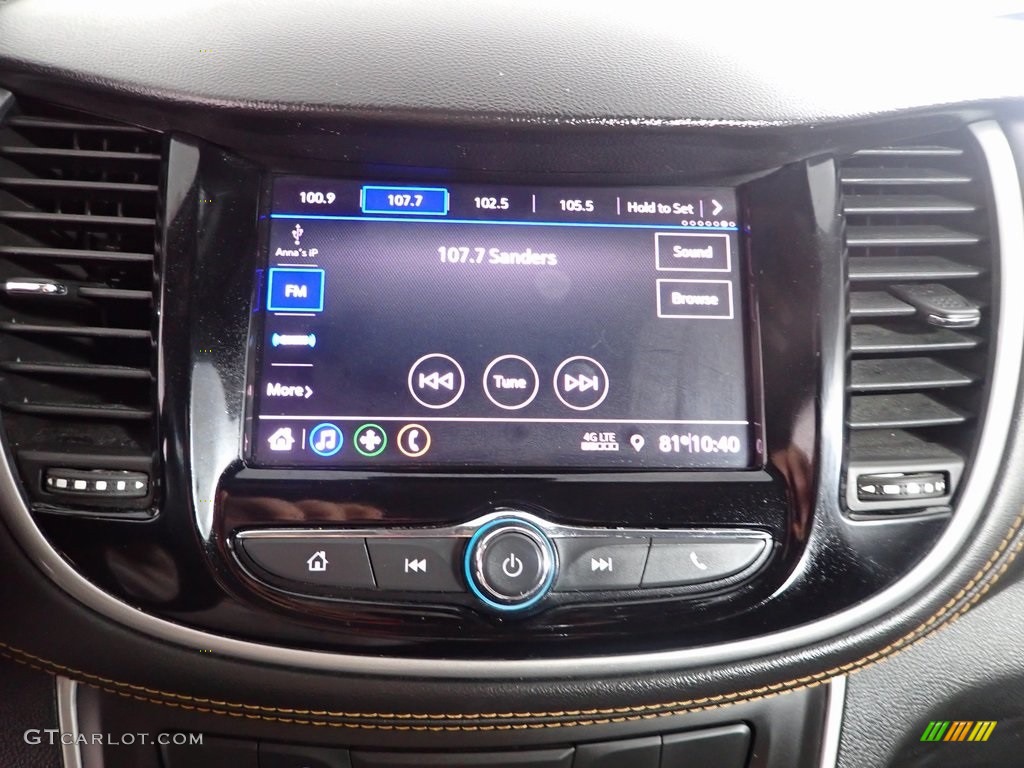 2020 Trax LT AWD - Silver Ice Metallic / Jet Black photo #2