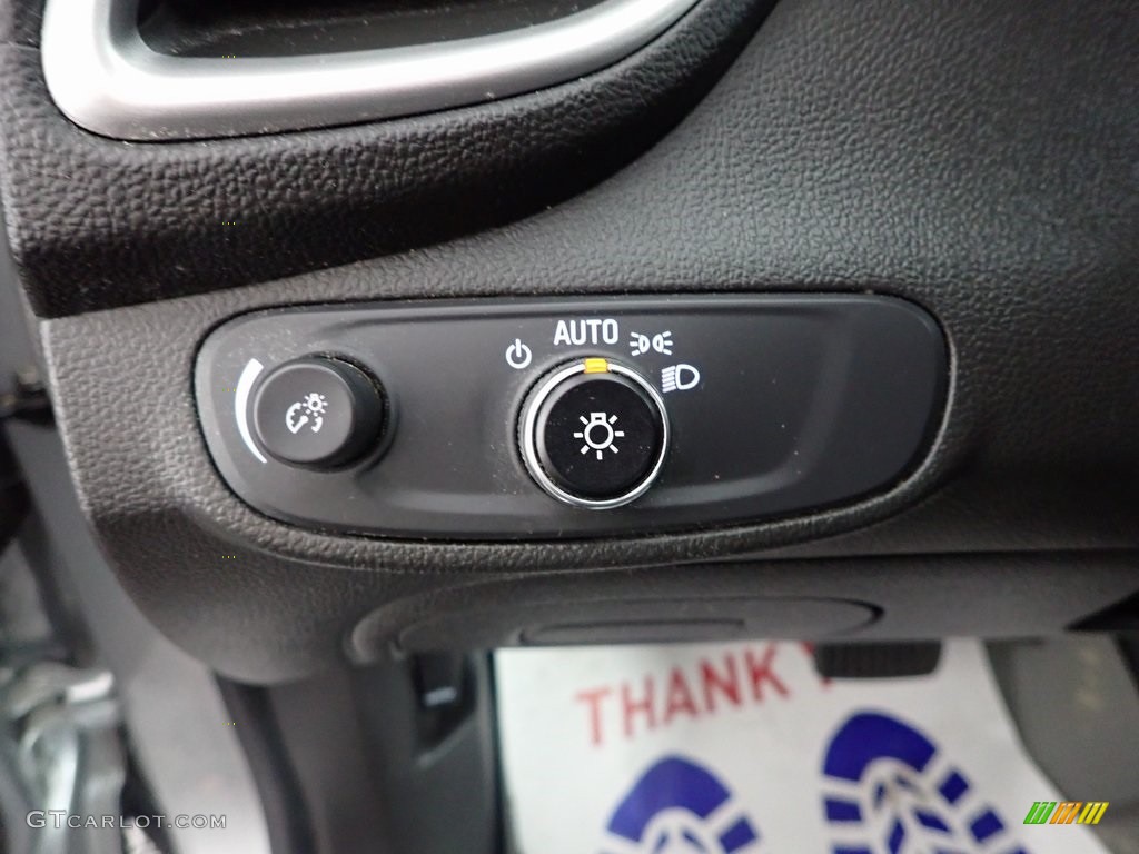 2020 Trax LT AWD - Silver Ice Metallic / Jet Black photo #15