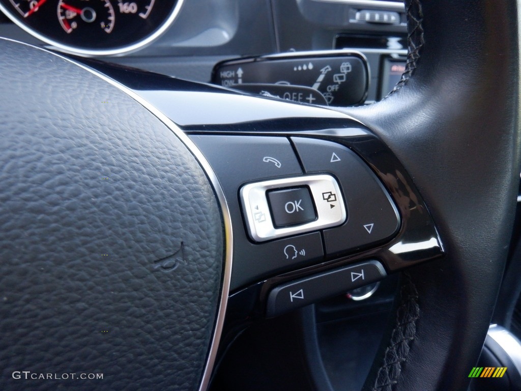 2018 Volkswagen Golf Alltrack SE 4Motion Titan Black Steering Wheel Photo #146313653