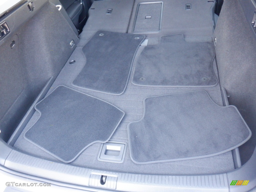 2018 Volkswagen Golf Alltrack SE 4Motion Trunk Photo #146313893