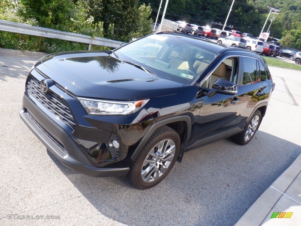 2020 RAV4 XLE Premium AWD - Midnight Black Metallic / Nutmeg photo #12