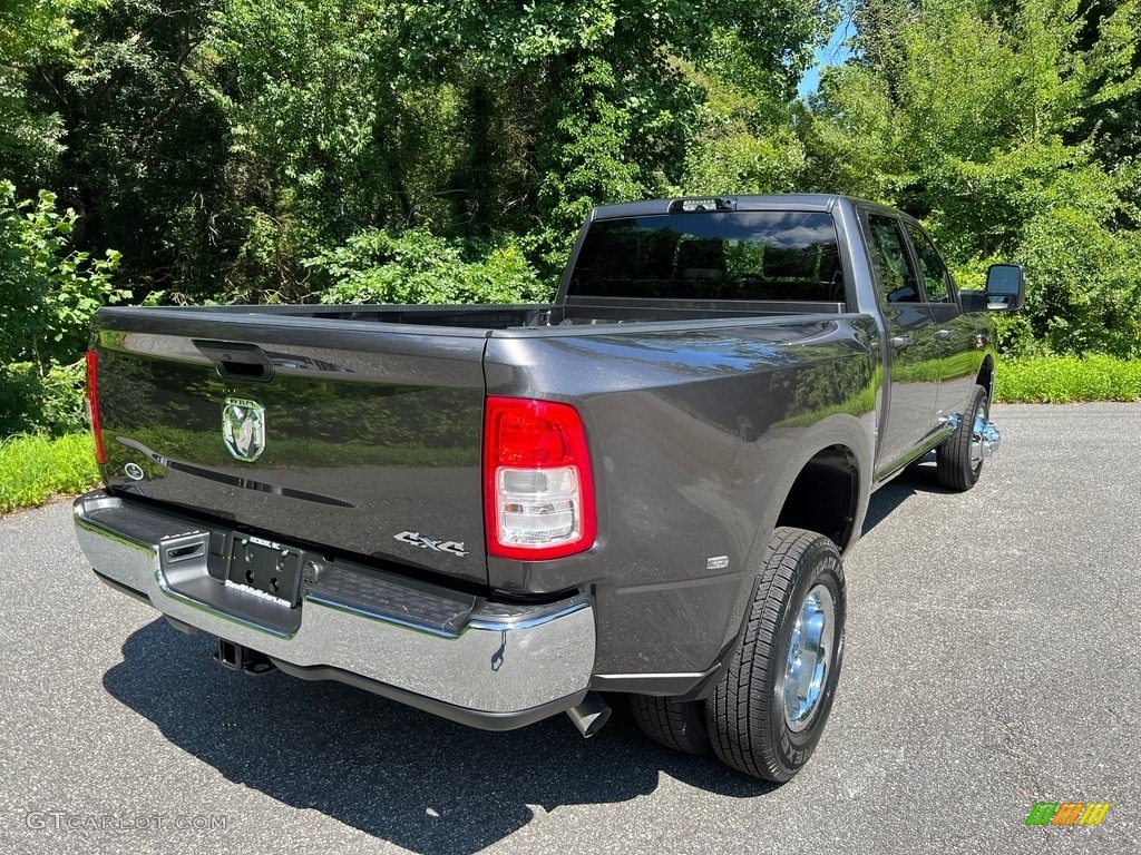 2023 3500 Tradesman Crew Cab 4x4 - Granite Crystal Metallic / Diesel Gray/Black photo #6