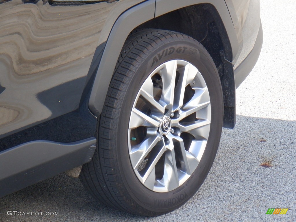 2020 RAV4 XLE Premium AWD - Midnight Black Metallic / Nutmeg photo #14