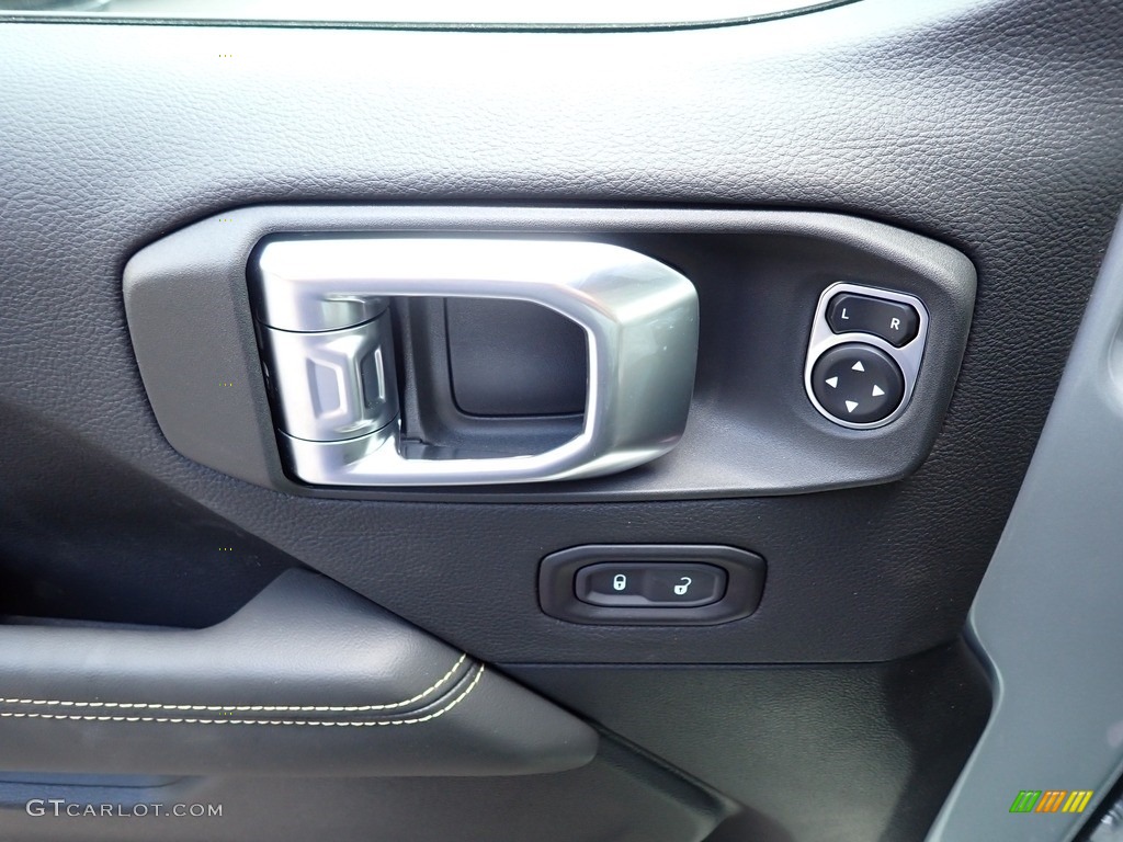 2024 Jeep Wrangler 4-Door Sahara 4x4 Black Door Panel Photo #146314430