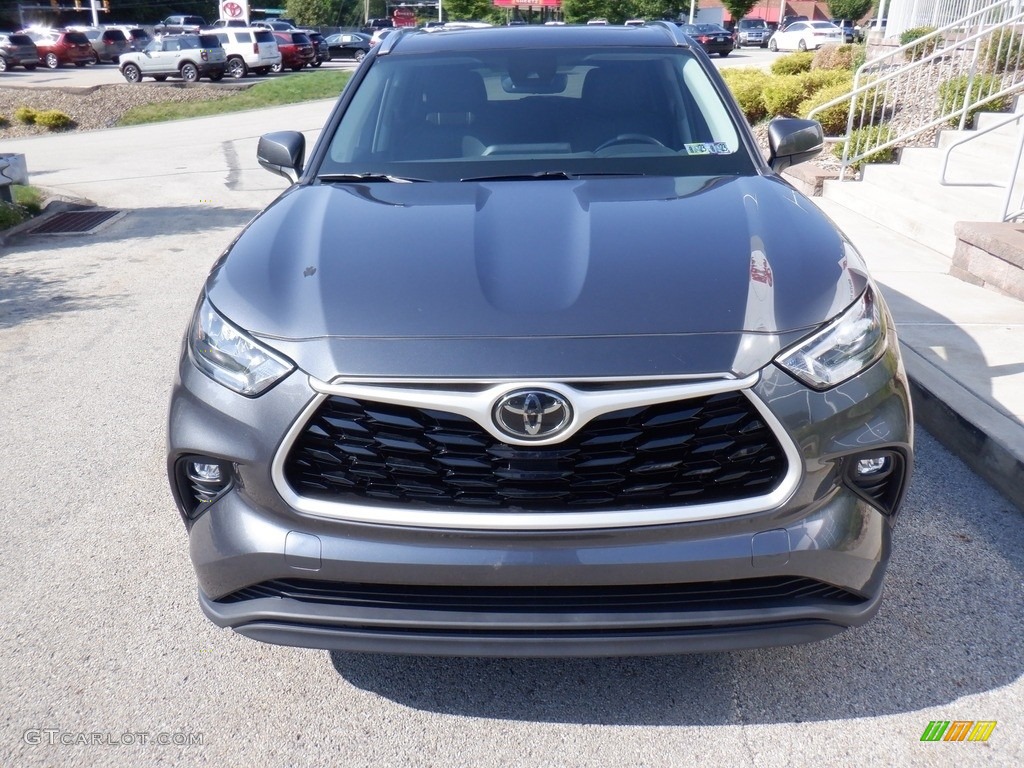 2020 Highlander XLE AWD - Magnetic Gray Metallic / Black photo #15