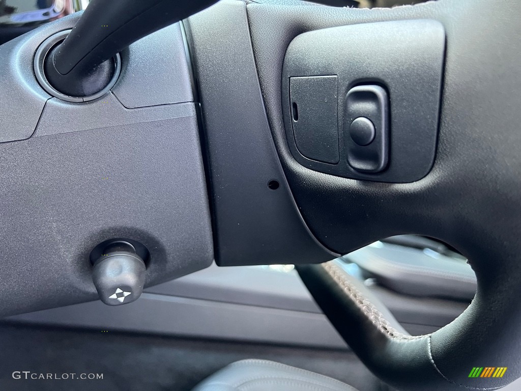 2023 Jeep Wagoneer Base 4x4 Controls Photo #146314916
