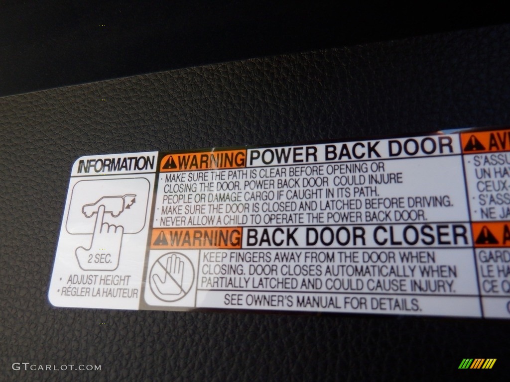 2020 Highlander XLE AWD - Magnetic Gray Metallic / Black photo #39
