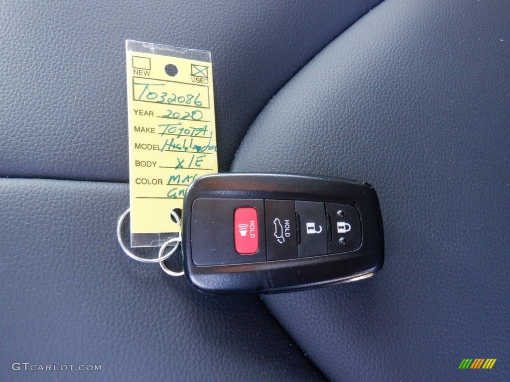 2020 Highlander XLE AWD - Magnetic Gray Metallic / Black photo #42