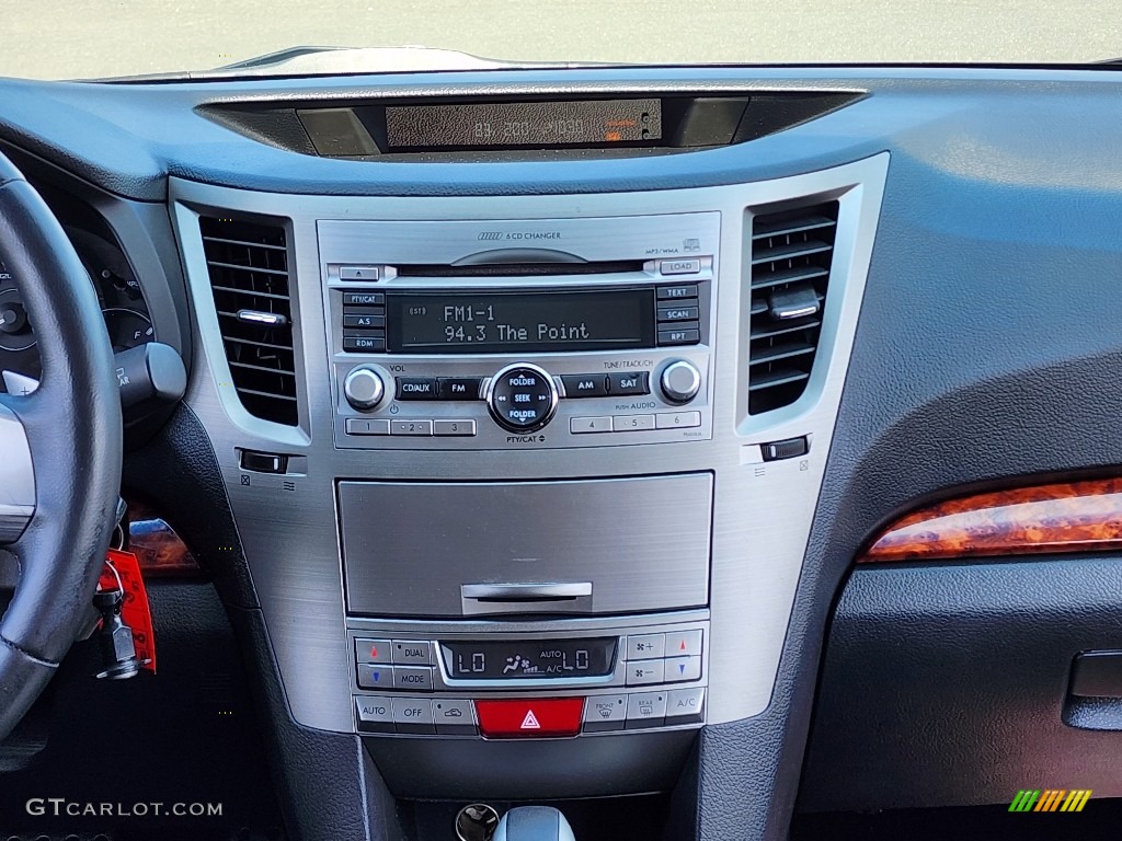 2011 Outback 3.6R Limited Wagon - Graphite Gray Metallic / Off Black photo #3
