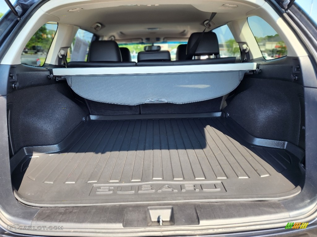 2011 Outback 3.6R Limited Wagon - Graphite Gray Metallic / Off Black photo #22