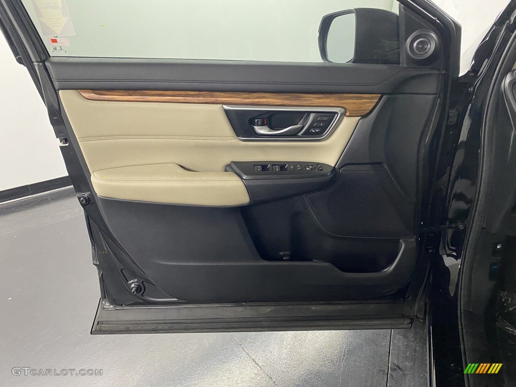 2018 Honda CR-V Touring Ivory Door Panel Photo #146317244