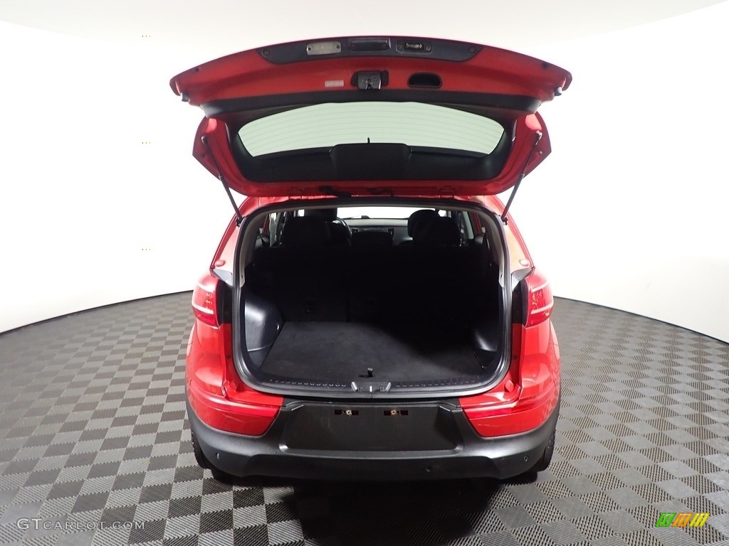 2012 Sportage LX AWD - Signal Red / Black photo #14