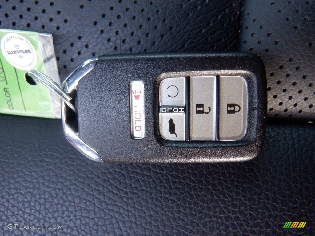 2020 Honda Passport EX-L AWD Keys Photos