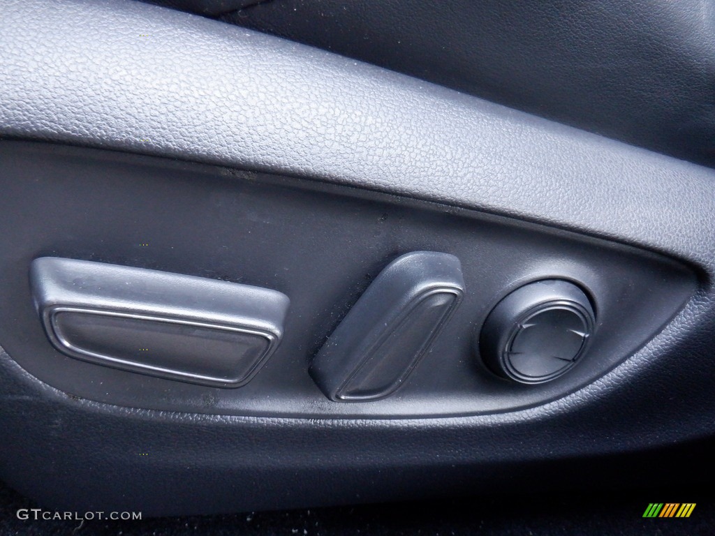 2019 RAV4 XSE AWD Hybrid - Blueprint / Black photo #15