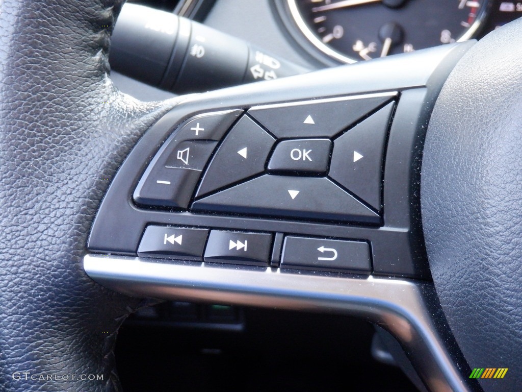 2019 Nissan Rogue SV AWD Charcoal Steering Wheel Photo #146318705