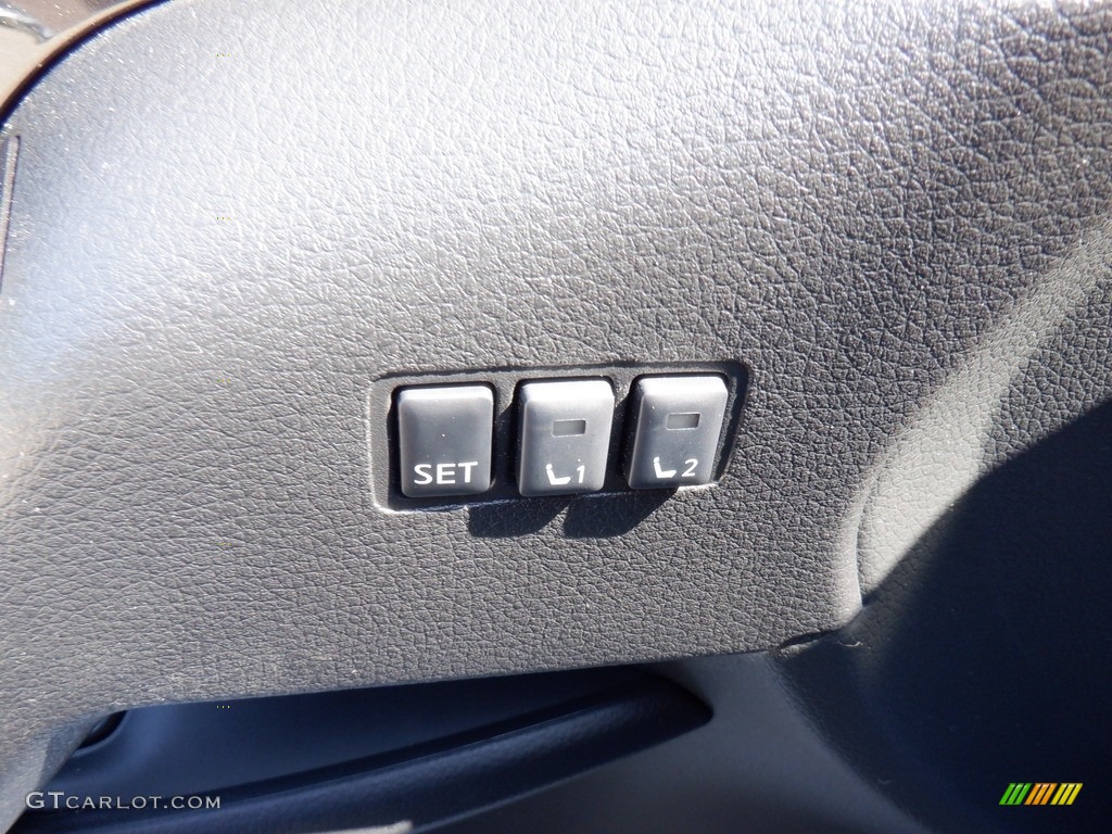 2019 Rogue SV AWD - Gun Metallic / Charcoal photo #21