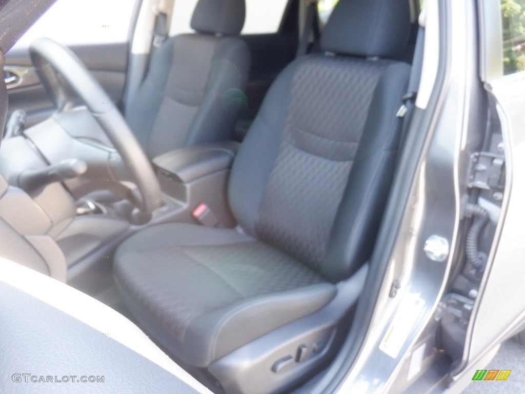 2019 Rogue SV AWD - Gun Metallic / Charcoal photo #24
