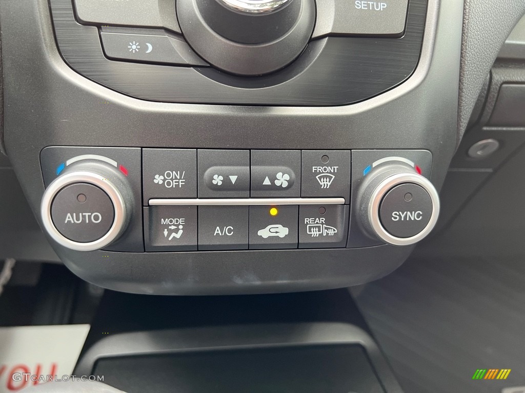 2017 Acura RDX Technology AWD Controls Photo #146318924