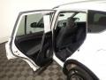 Super White - RAV4 XLE Photo No. 30