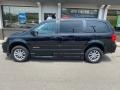 Brilliant Black Crystal Pearl - Grand Caravan SXT Photo No. 2