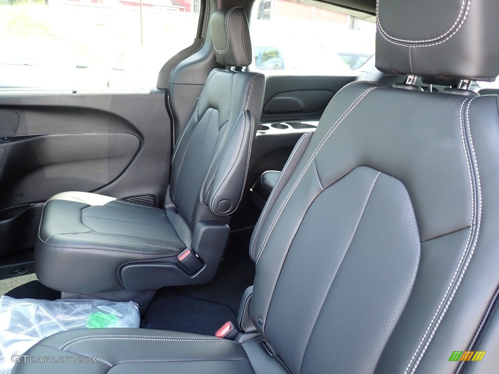 2023 Pacifica Touring L AWD - Ceramic Gray / Black photo #12