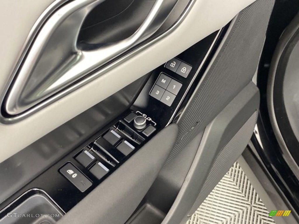 2024 Land Rover Range Rover Velar Dynamic SE Cloud/Ebony Door Panel Photo #146323249