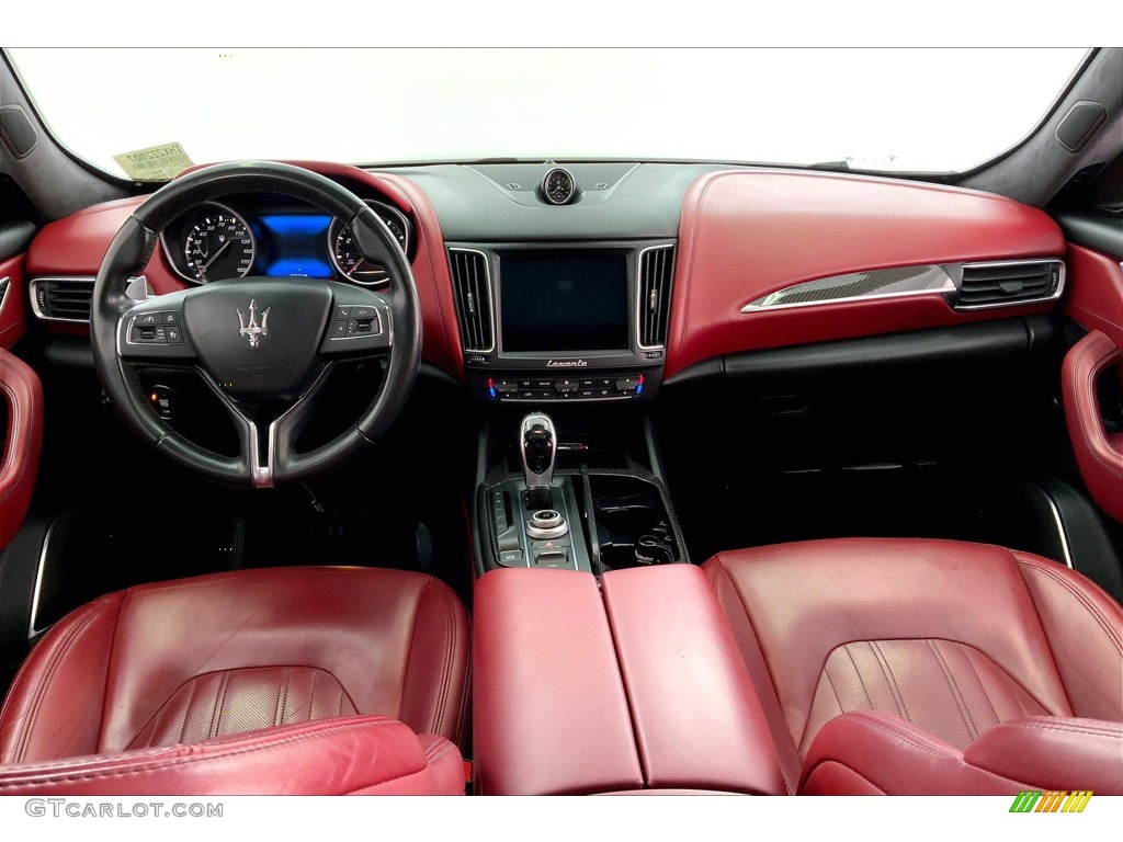 Red Interior 2017 Maserati Levante S AWD Photo #146324534