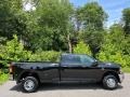 Diamond Black Crystal Pearl - 3500 Tradesman Crew Cab 4x4 Photo No. 5