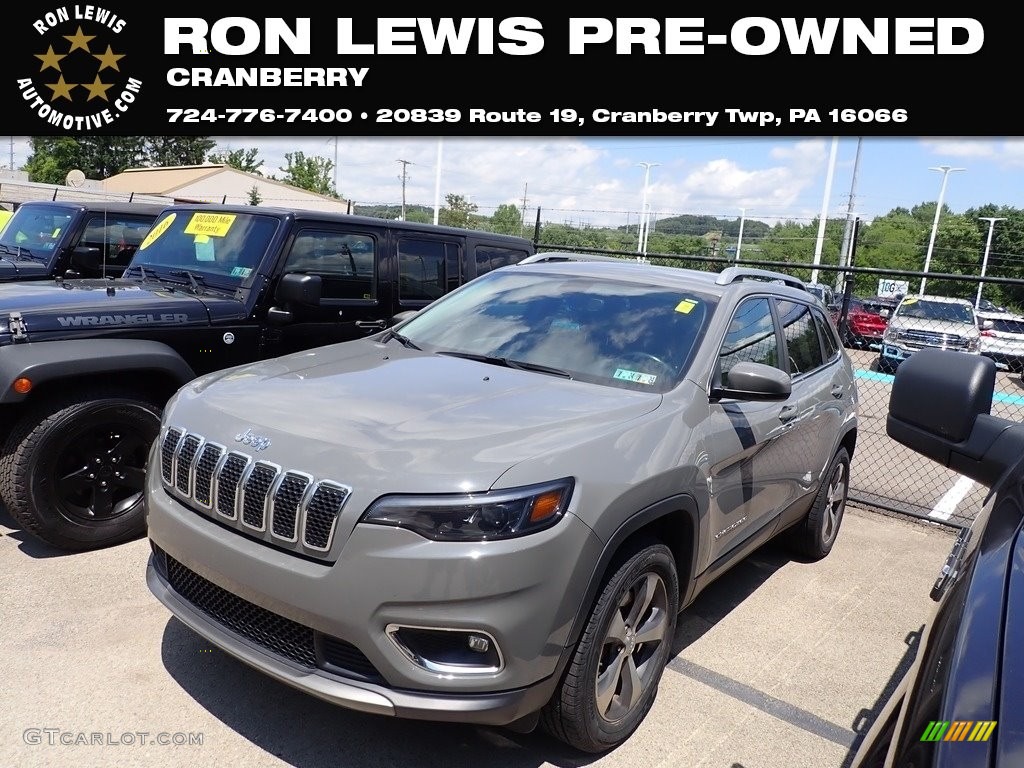 2020 Cherokee Limited 4x4 - Sting-Gray / Black photo #1