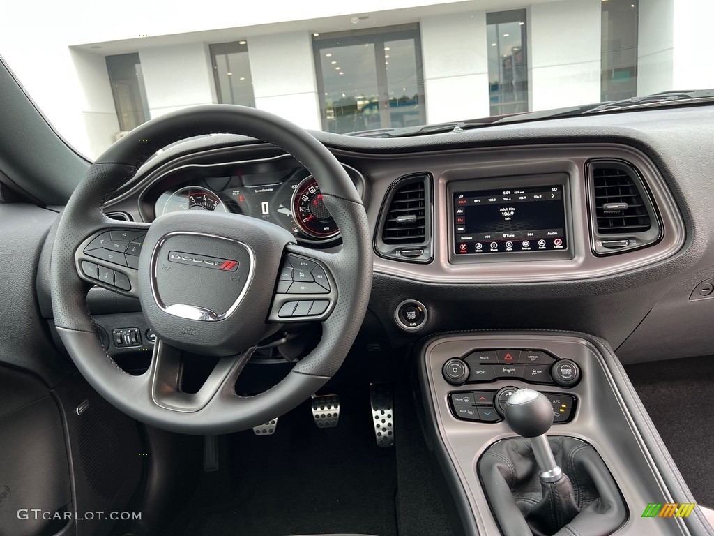 2023 Challenger R/T - Octane Red Pearl / Black photo #17