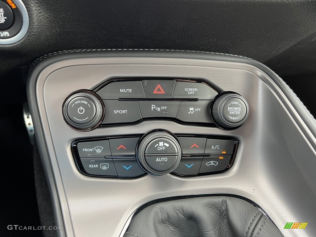 2023 Dodge Challenger R/T Controls Photo #146326391