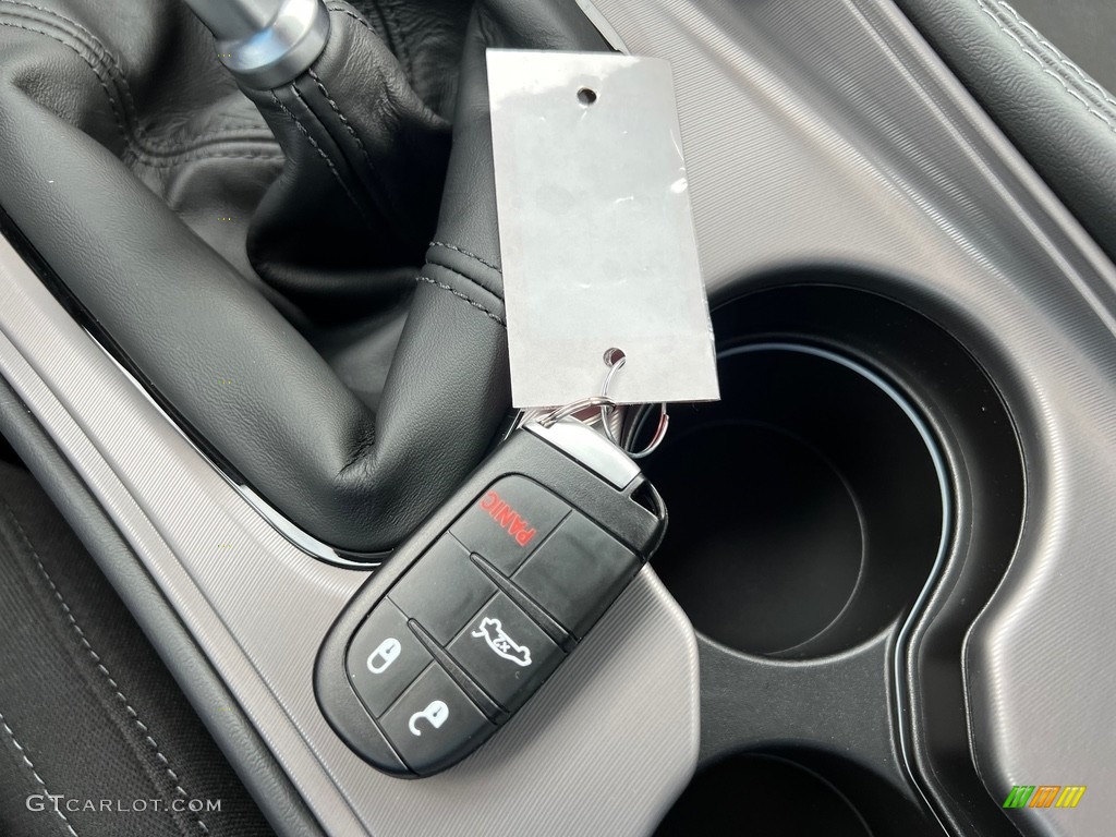 2023 Dodge Challenger R/T Keys Photo #146326463