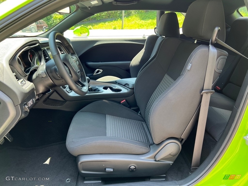 2023 Dodge Challenger R/T Front Seat Photos