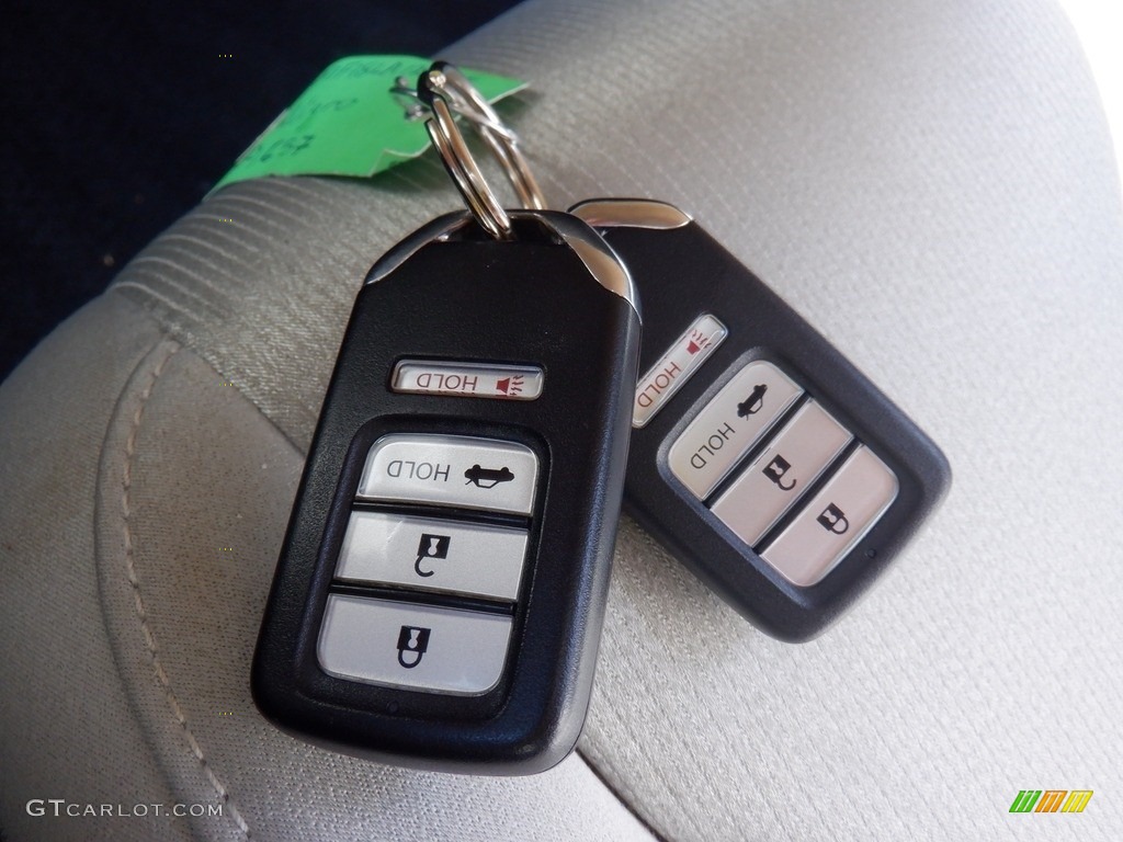 2020 Honda Accord LX Sedan Keys Photo #146326746