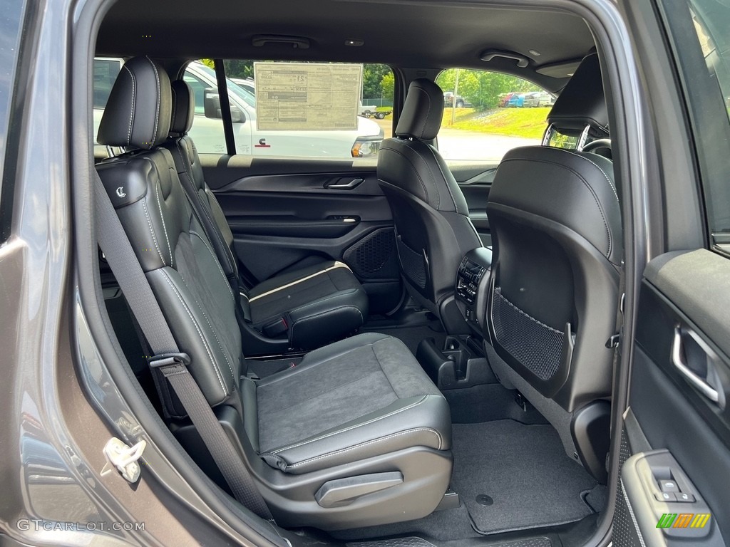 Global Black Interior 2023 Jeep Grand Cherokee L Altitude 4x4 Photo #146327354