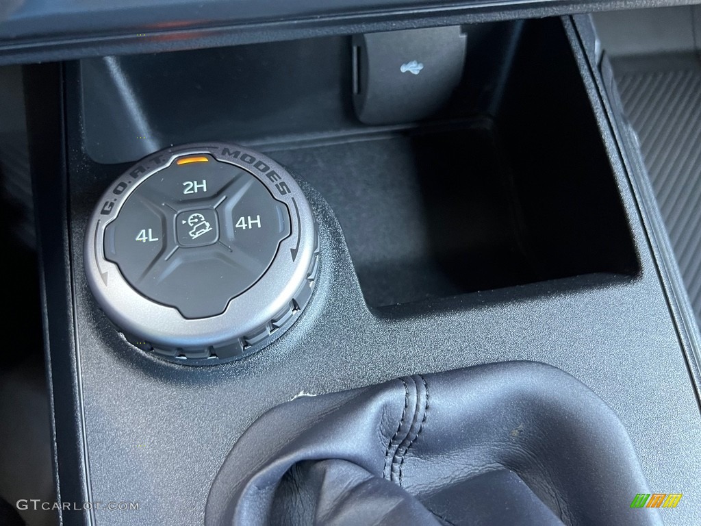 2022 Ford Bronco Base 4x4 2-Door Controls Photo #146328011