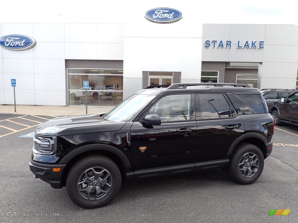 2023 Bronco Sport Badlands 4x4 - Shadow Black / Ebony/Roast photo #1