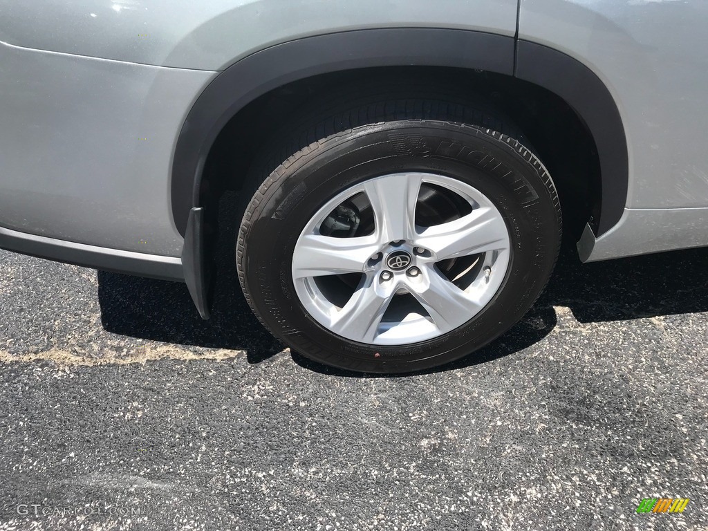 2021 Toyota Highlander LE AWD Wheel Photo #146330601