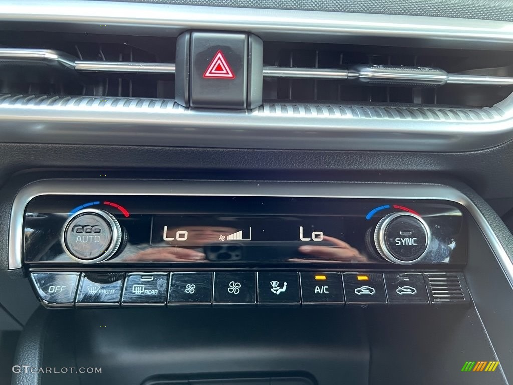 2021 Kia K5 GT-Line Controls Photo #146331501
