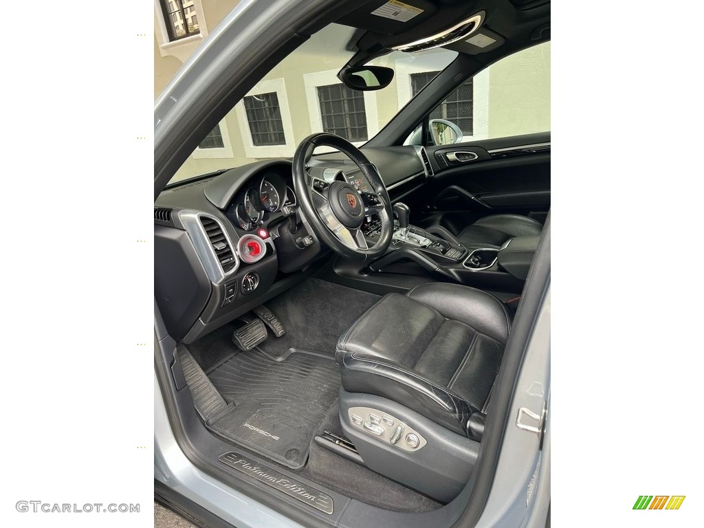 2017 Cayenne Platinum Edition - Rhodium Silver Metallic / Black photo #2