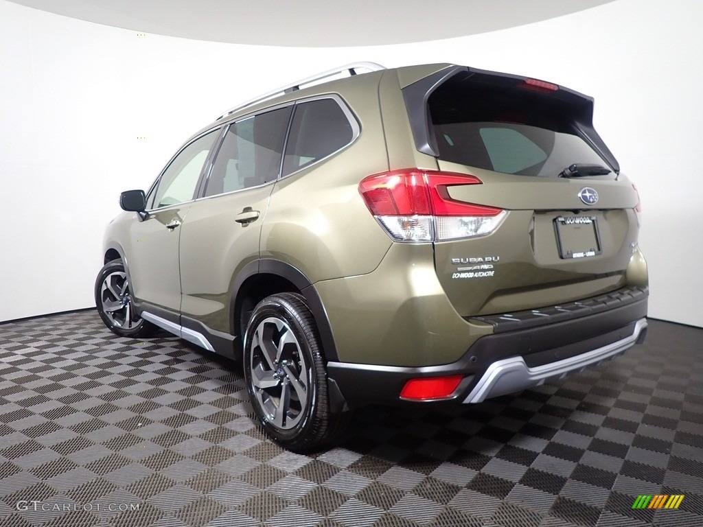 2023 Forester Touring - Autumn Green Metallic / Black photo #11