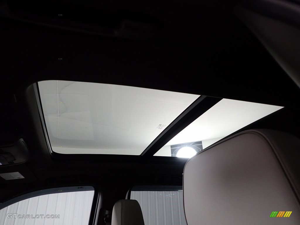 2021 Yukon SLT 4WD - Pearl Beige Metallic / Dark Walnut/­Slate photo #2