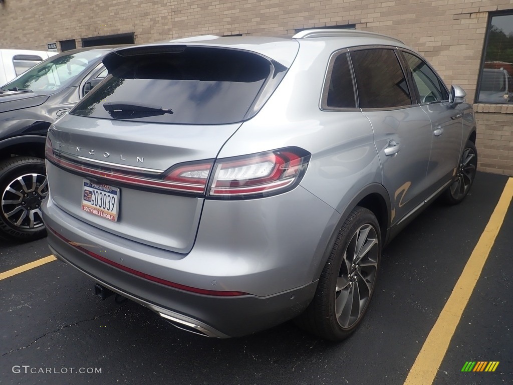 2022 Nautilus Reserve AWD - Silver Radiance Metallic / Ebony photo #4